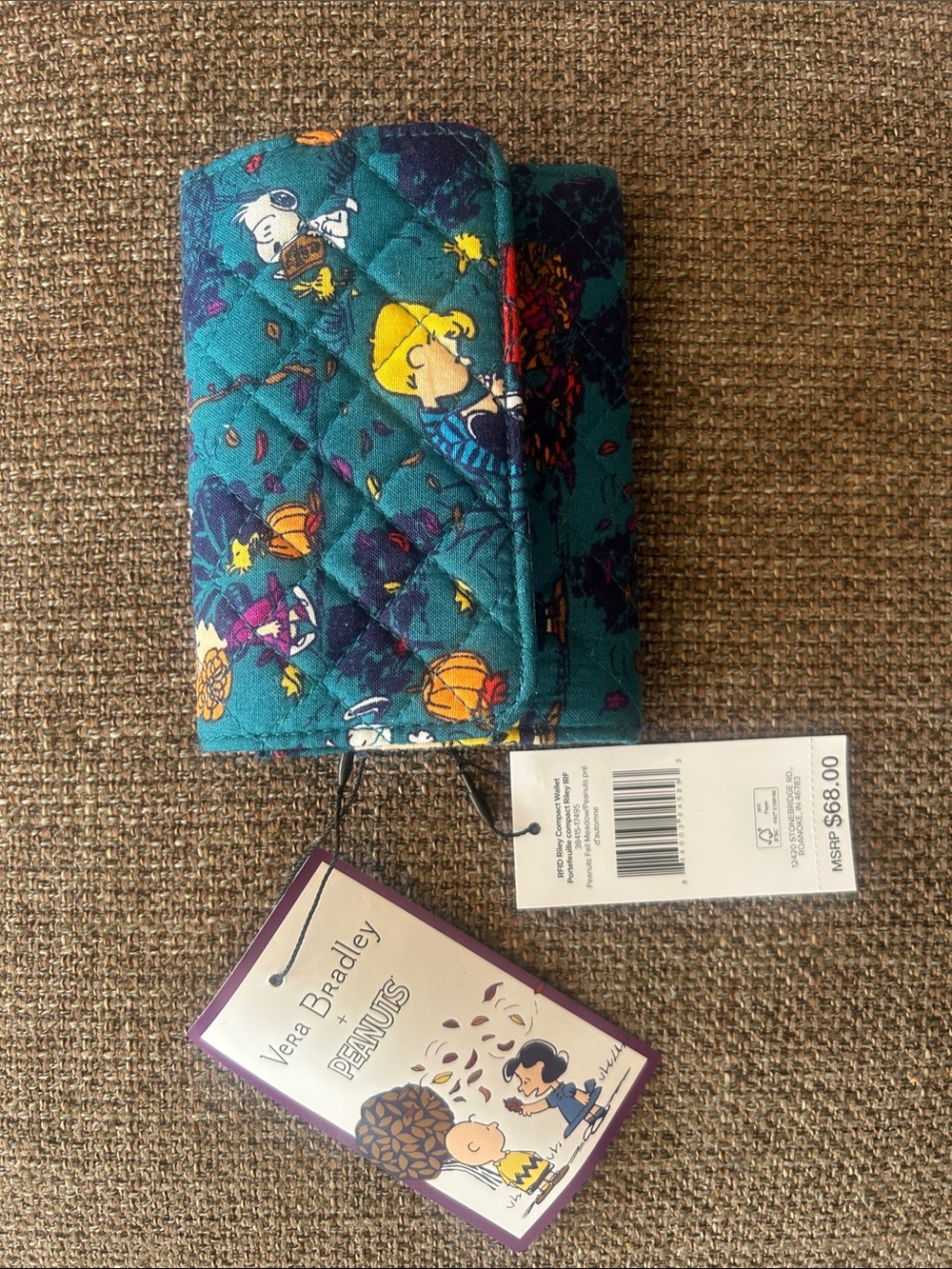 Vera Bradley x Snoopy Tri-Fold Wallet RFID Blocking 15 Pocket Limited Edition